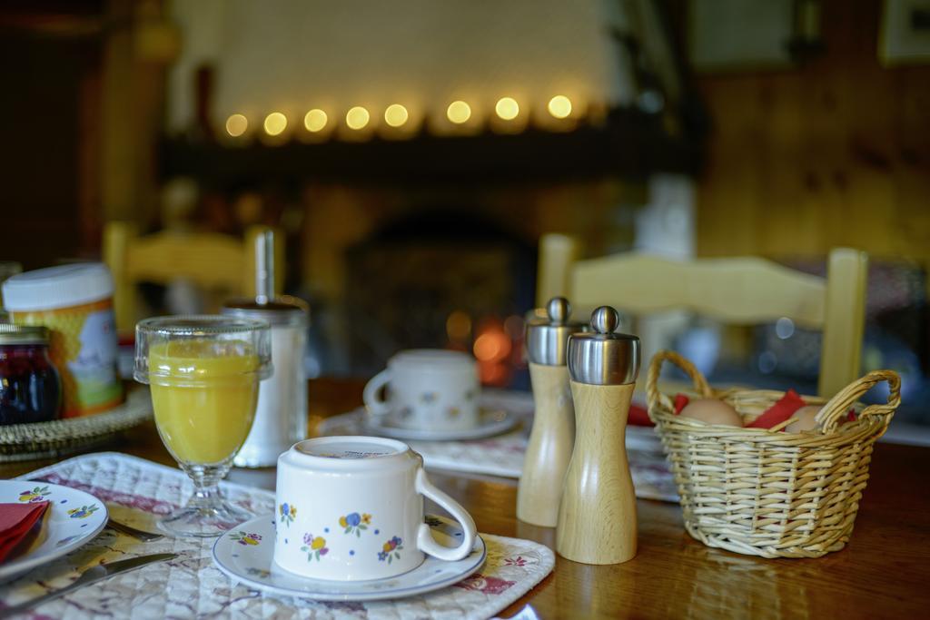 B&B Chalet La Croisee Vers L'Eglise ภายนอก รูปภาพ