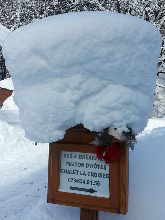 B&B Chalet La Croisee Vers L'Eglise ภายนอก รูปภาพ